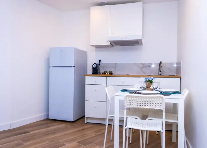 Apartment Proche